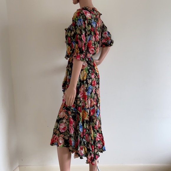 Cha Cha Wrap Dress in Black Floral - Picture 9 of 12